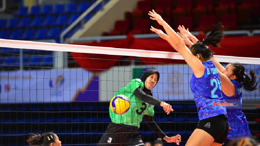 Bóng chuyền nữ Thái Lan khẳng định sức mạnh bằng chiến thắng trước Indonesia