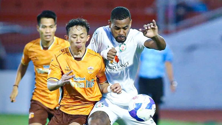 Sau vòng 25 V.League 2025: Ngai vàng có chủ, 2 đội xuống hạng được khoanh vùng