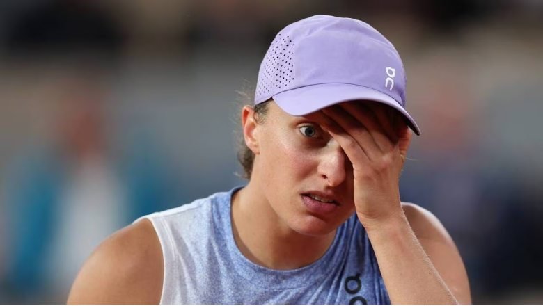 Swiatek tụt hạng thê thảm trước thềm Wimbledon 2025