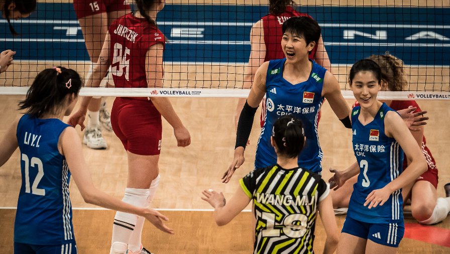 Tuyển bóng chuyền nữ Trung Quốc 'trả nợ' Ba Lan để vào chung kết Volleyball Nations League 2023