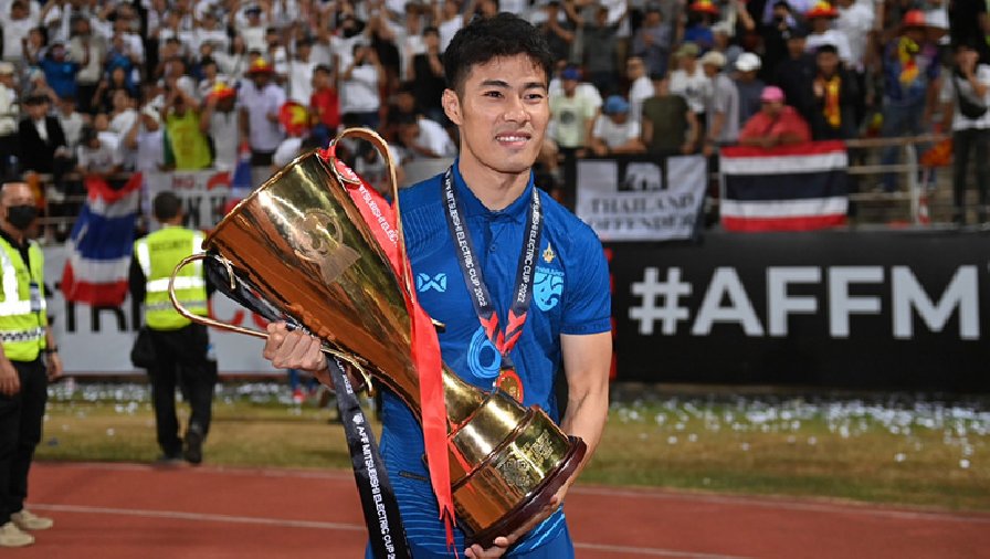 Tiền vệ Thái Lan vượt mặt Kiatisuk, Chanathip để đi vào lịch sử AFF Cup