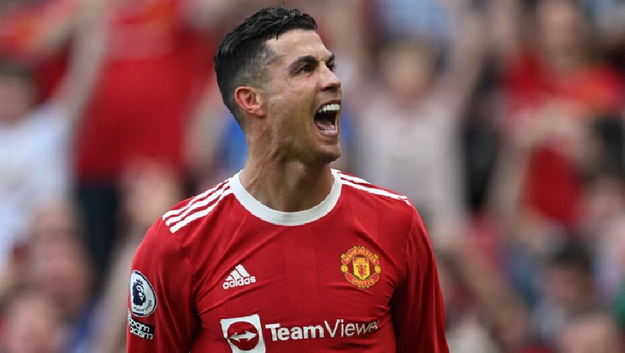 Ronaldo kiếm được 850 nghìn bảng sau hat-trick giúp MU đánh bại Norwich