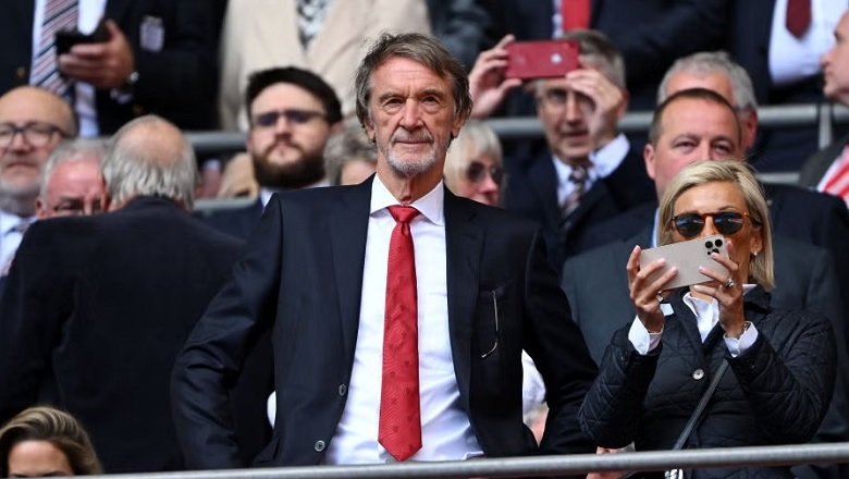 Sir Jim Ratcliffe mất hơn 6 tỷ bảng sau 1 năm tiếp quản MU