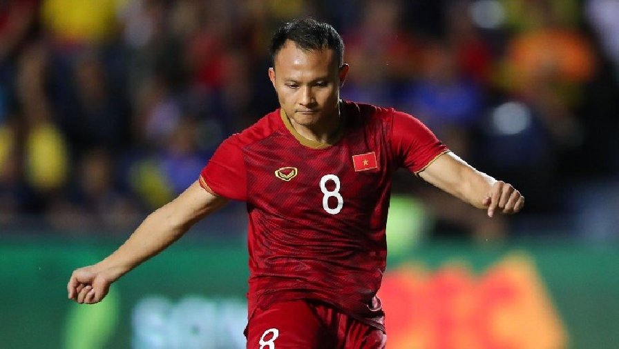 ĐT Việt Nam bất ngờ gọi Trọng Hoàng cho AFF Cup 2022, Công Phượng vắng mặt