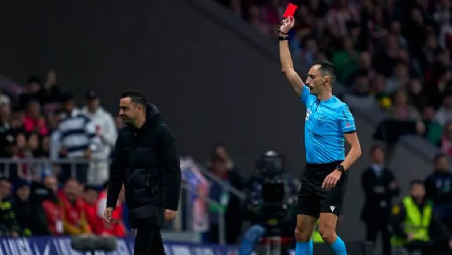 HLV Xavi bị đuổi ở trận Barca đại thắng Atletico Madrid