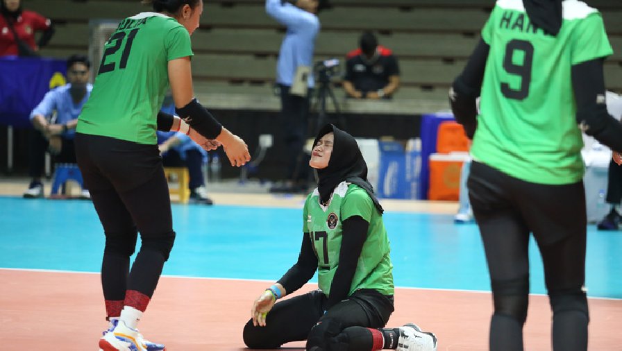 Đội trưởng tuyển bóng chuyền nữ Indonesia 'bóc phốt' liên đoàn sau khi thua ở SEA Games 32