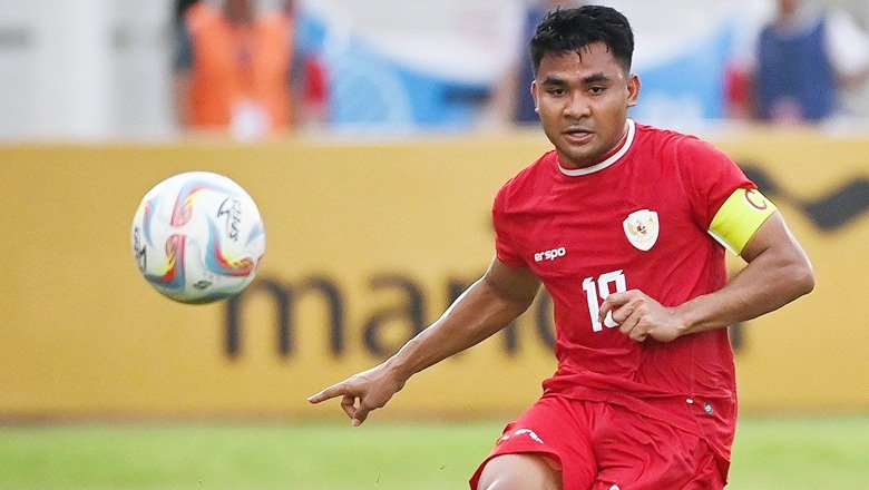 Hậu vệ Indonesia được triệu tập dự vòng loại World Cup 2026, HLV Kim Sang Sik lại mất quân trước MU