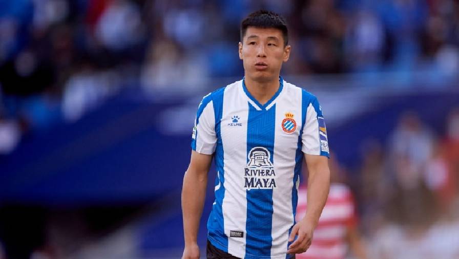Thoát chấn thương nặng, Wu Lei trở lại ở trận đấu gặp Barca