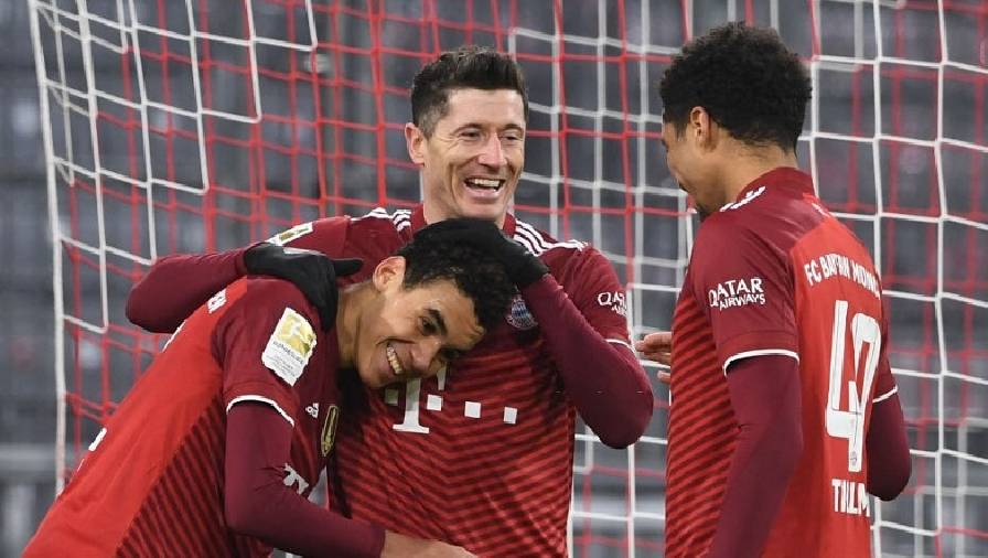 Lewandowski lập công, Bayern Munich khép lại năm 2021 bằng chiến thắng mỹ mãn