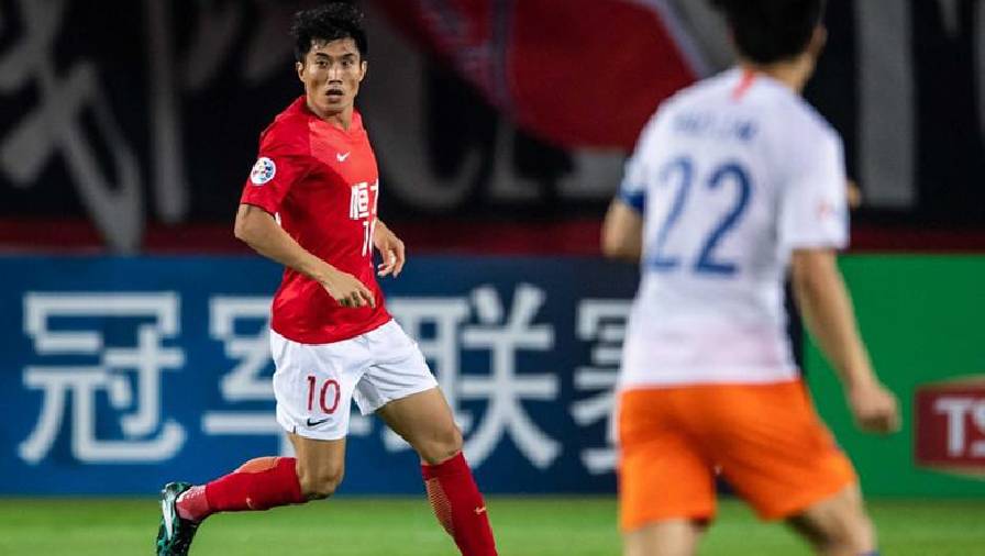 Trung Quốc muốn dùng cầu thủ kiêm HLV 41 tuổi đấu Việt Nam