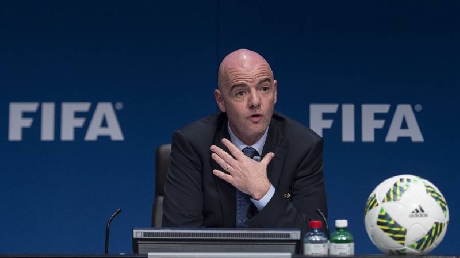 FIFA tuyên bố 'tình trạng khẩn cấp' vì European Super League
