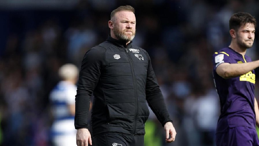 Derby County của HLV Rooney cay đắng xuống hạng trước 3 vòng đấu