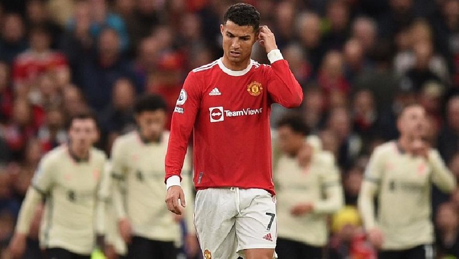 Ronaldo nghẹn ngào thông báo mất con trai chưa kịp chào đời