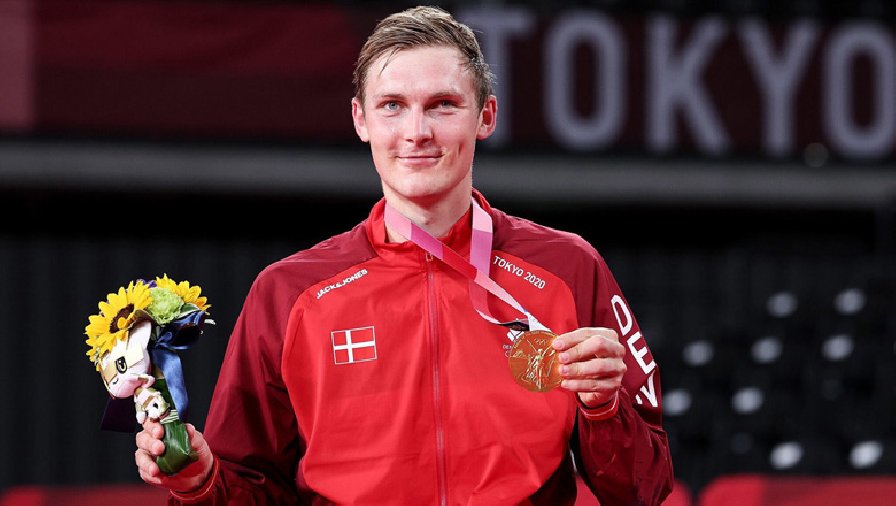 Viktor Axelsen nhận giải 'Tay vợt nam xuất sắc nhất châu Âu năm 2021'
