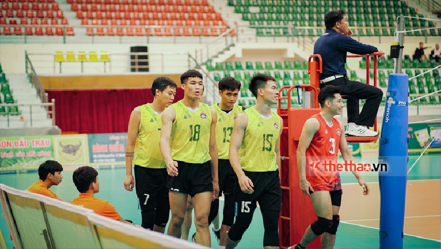 Đinh Văn Phương gặp thêm vận đen sau khi bị loại khỏi ĐT bóng chuyền nam Việt Nam dự SEA Games 32
