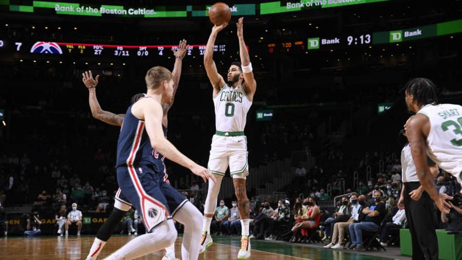 Bật 'Playoffs Mode', Jason Tatum đưa Boston Celtics đến NBA Playoffs 2021