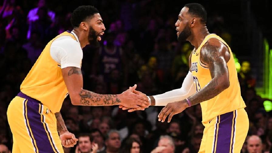 HLV của Lakers xác nhận LeBron James đủ sức đấu play-in