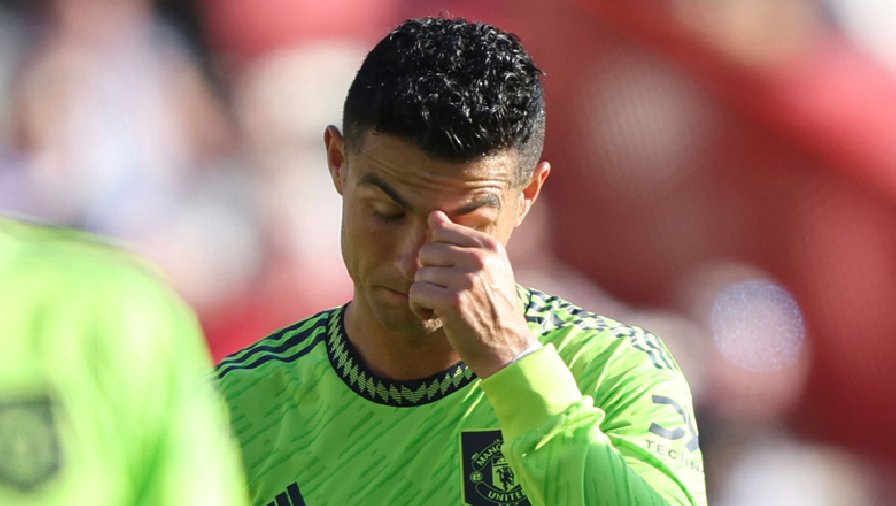 Dortmund từ chối mua Ronaldo vì lý do tài chính