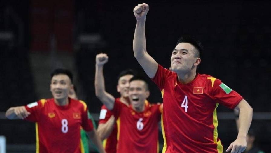 Châu Đoàn Phát lập siêu phẩm, ĐT futsal Việt Nam mở tỷ số trước CH Séc