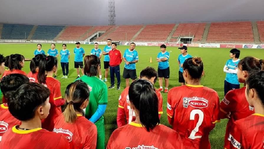 Đội tuyển Nữ Việt Nam tập buổi đầu tiên tại Tajikistan