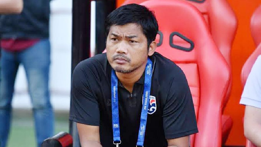 Hết hợp đồng, HLV Issara Sritaro tự bỏ tiền túi dẫn dắt U23 Thái Lan