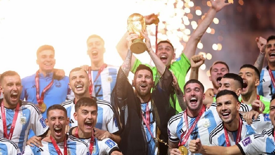 Chùm ảnh: Messi cùng dàn sao Argentina nâng cao chức vô địch World Cup 2022