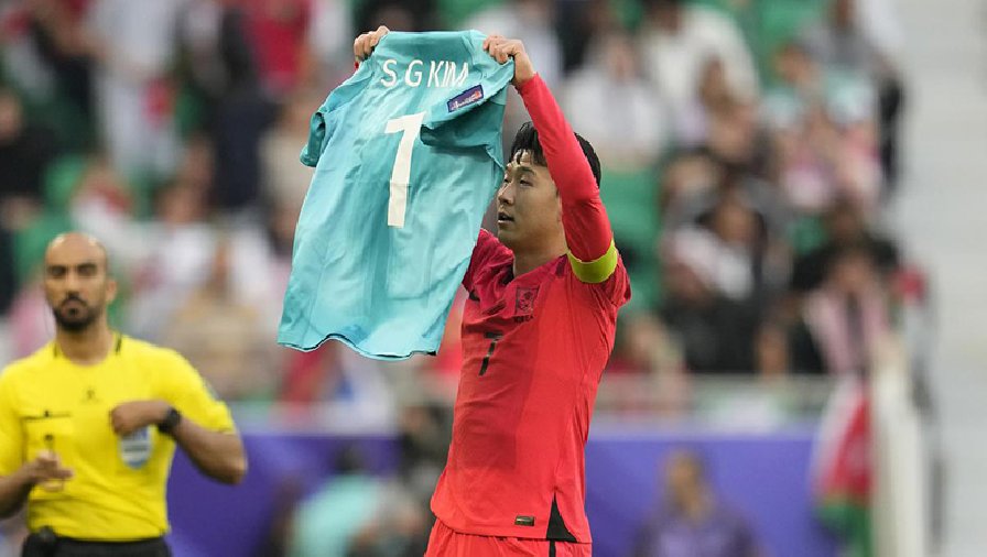 Son Heung Min tri ân đồng đội bị đứt dây chằng tại Asian Cup