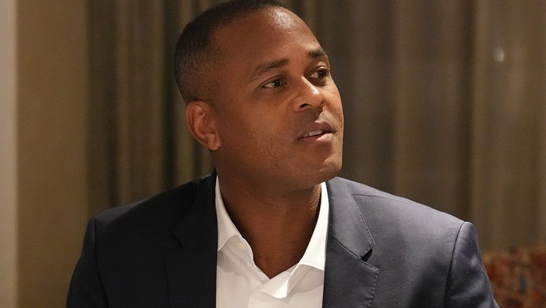 Patrick Kluivert là chú cừu không thể dẫn 'đàn sư tử' Indonesia