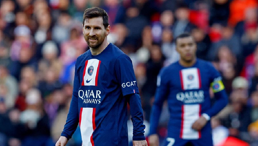 Barca thuyết phục Messi giảm 50% tiền lương để trở lại Camp Nou