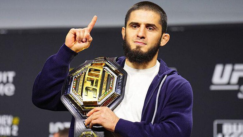 Islam Makhachev bỏ đai UFC Lightweight, lên hạng Welterweight thi đấu