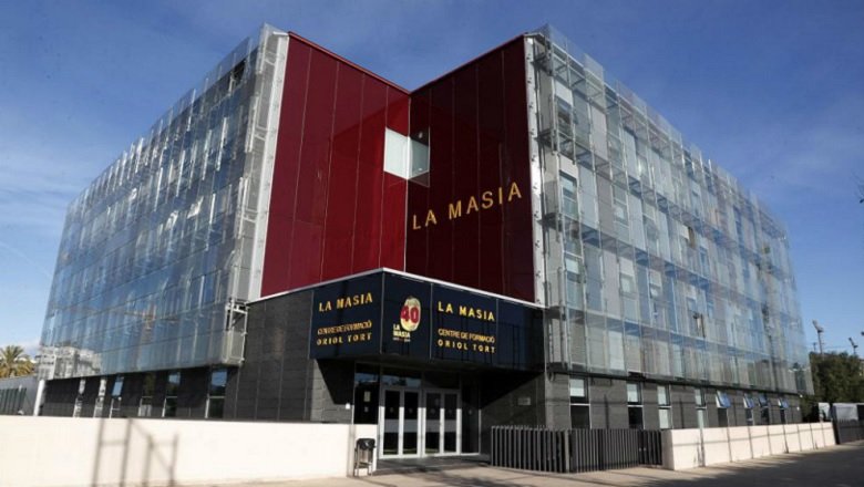 Phù Đổng Ninh Bình bắt tay với Barca, xây lò ‘La Masia phiên bản Việt Nam’