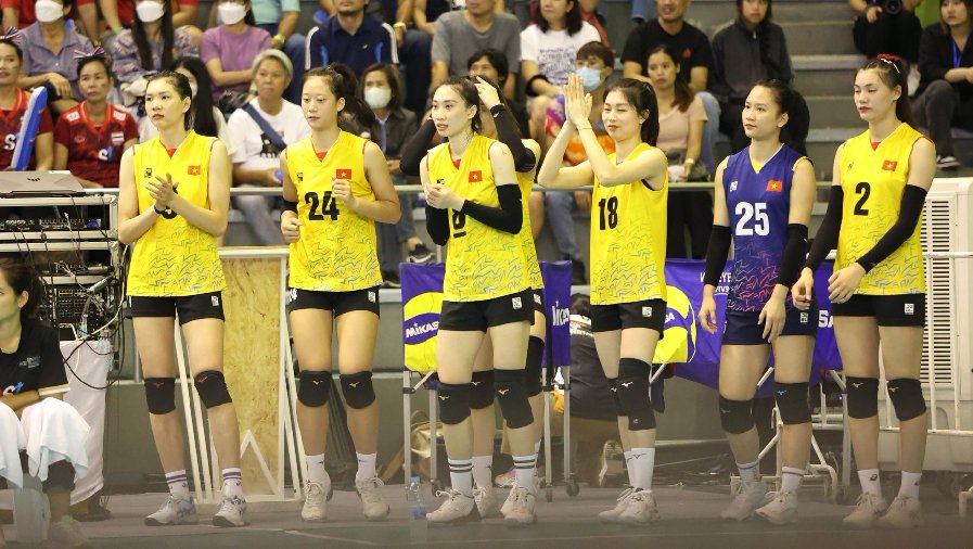 Tuyển bóng chuyền nữ Việt Nam 2 thắng đậm Australia, tranh nhất bảng với 'chị em ruột' ở VTV Cup 2023