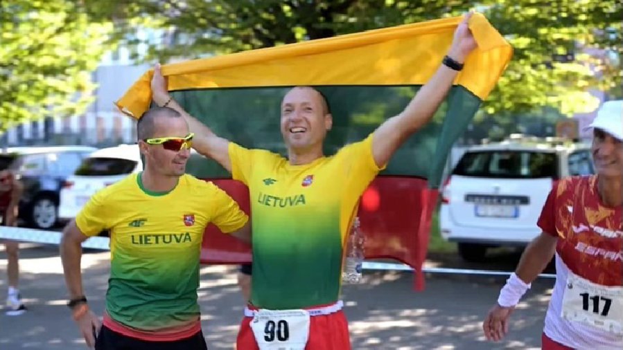VĐV Aleksandr Sorokin chạy gần 320km trong 1 ngày, tự phá kỷ lục thế giới của bản thân