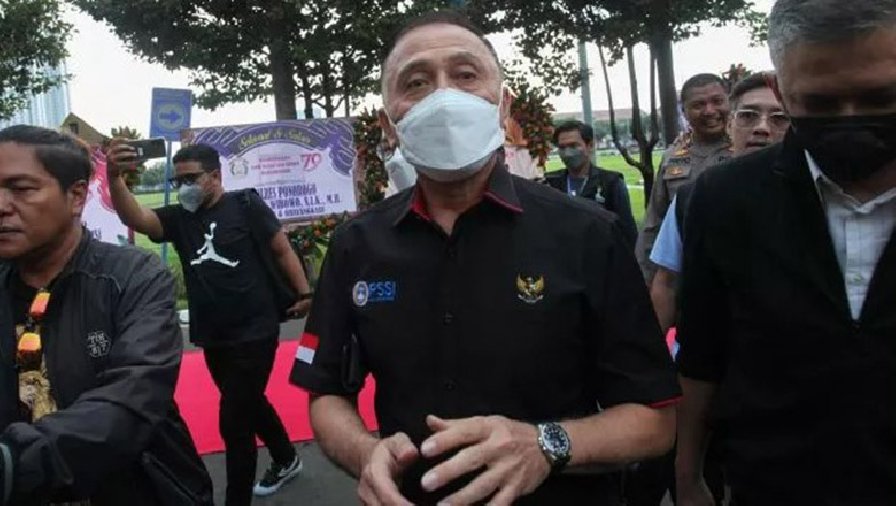 Chủ tịch Liên đoàn bóng đá Indonesia bị cảnh sát điều tra sau thảm kịch Kanjuruhan