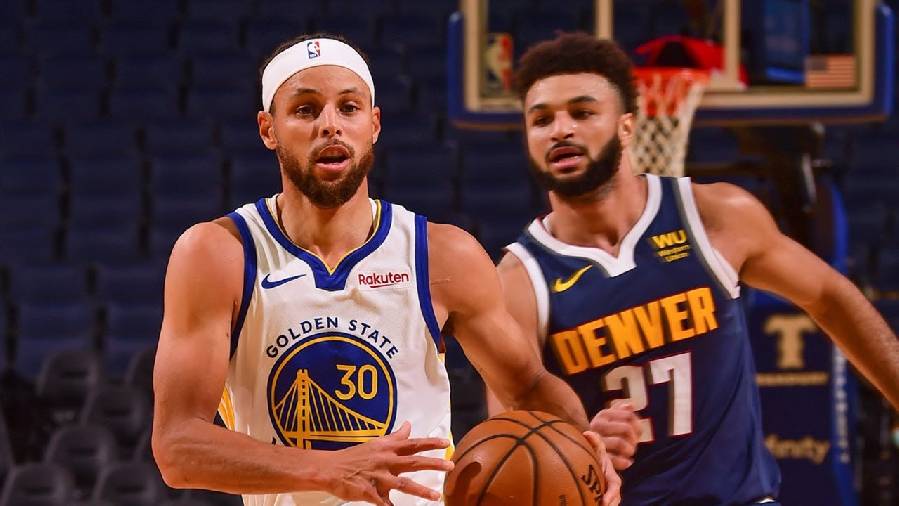 Lịch thi đấu bóng rổ NBA hôm nay 24/4: Golden State Warriors vs Denver Nuggets - Kỷ lục nào cho Curry?
