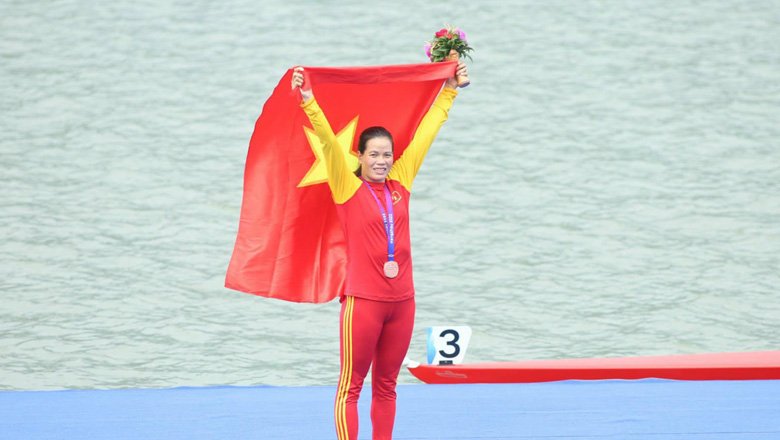 Phạm Thị Huệ òa khóc khi giành vé dự Olympic Paris 2024
