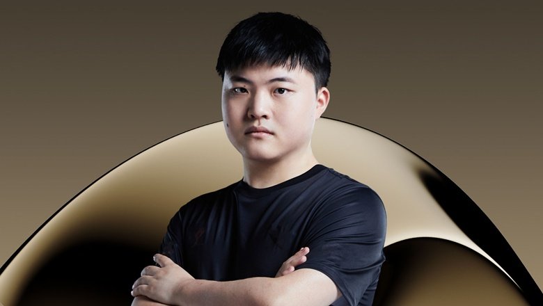 Siêu sao xạ thủ Trung Quốc là tuyển thủ tiếp theo vào Hall of Legends