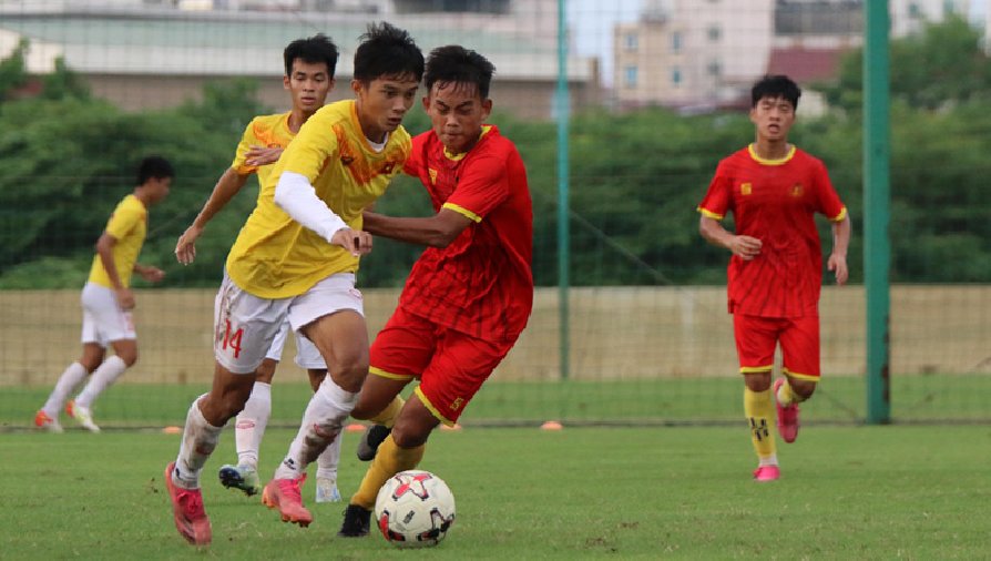 U16 Việt Nam thắng U19 CAND trong trận đấu kéo dài 3 hiệp