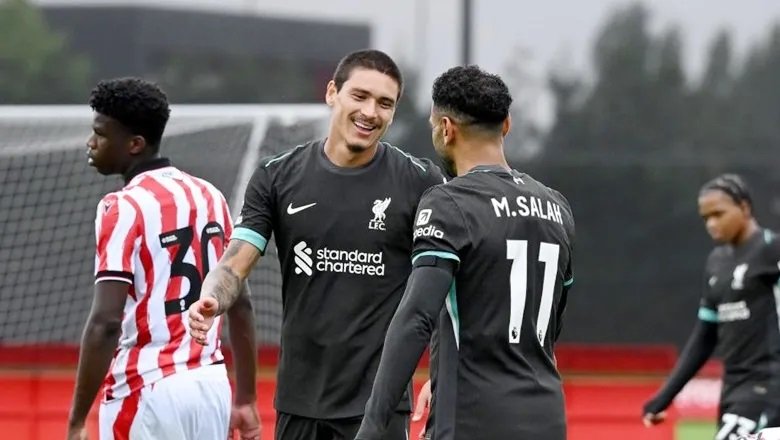 Nunez ghi 3 bàn trong 14 phút, Liverpool hủy diệt Stoke 5-0