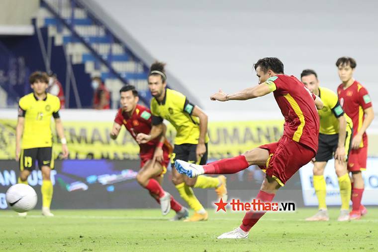 Việt Nam và định mệnh ở AFF Cup: 2 lần vô địch đều cùng bảng Malaysia và Lào