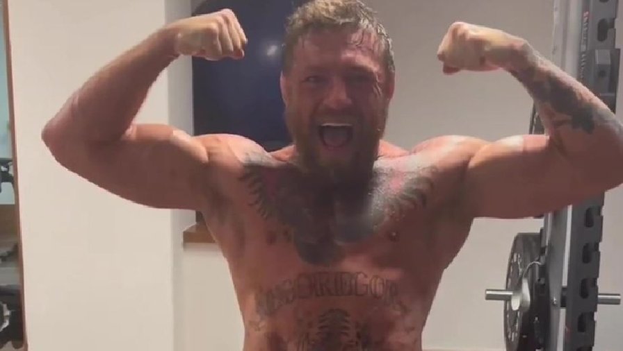 McGregor khoe cơ bắp trước ngày trở lại thi đấu cho UFC