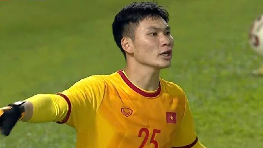 HLV Thái Lan dành lời khen cho thủ môn U23 Việt Nam