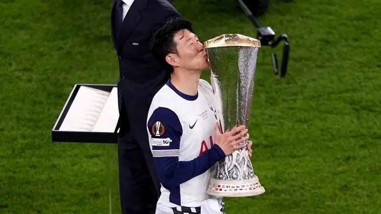 Hy hữu: Son Heung Min vô địch Cúp C2 nhưng không được nhận huy chương