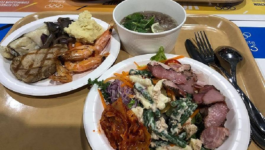 Olympic Tokyo 2021: Bữa ăn của các VĐV Việt Nam có gì, phục vụ ra sao?