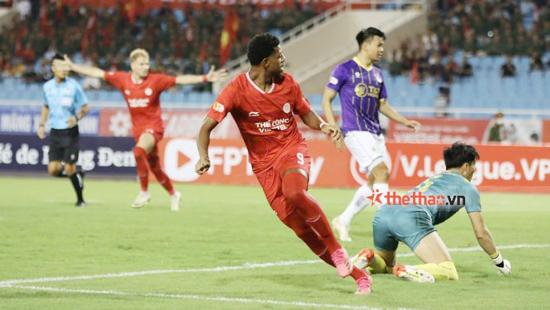 Két quả bóng đá Thể Công Viettel vs Hà Nội FC: Ngược dòng nghẹt thở, thắng lợi đầu tay