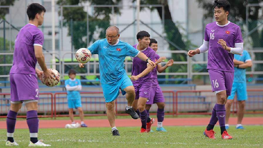 ĐT Việt Nam áp dụng chiến thuật mới trước Thái Lan tại bán kết AFF Cup?