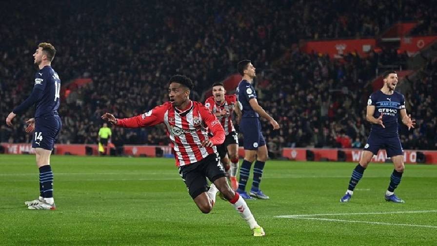 Southampton cắt đứt chuỗi  trận toàn thắng của Man City tại giải Ngoại hạng Anh