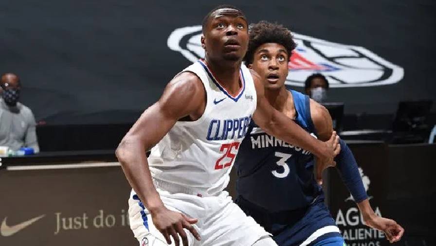 Los Angeles Clippers đẩy Mfiondu Kabengele sang Sacramento Kings