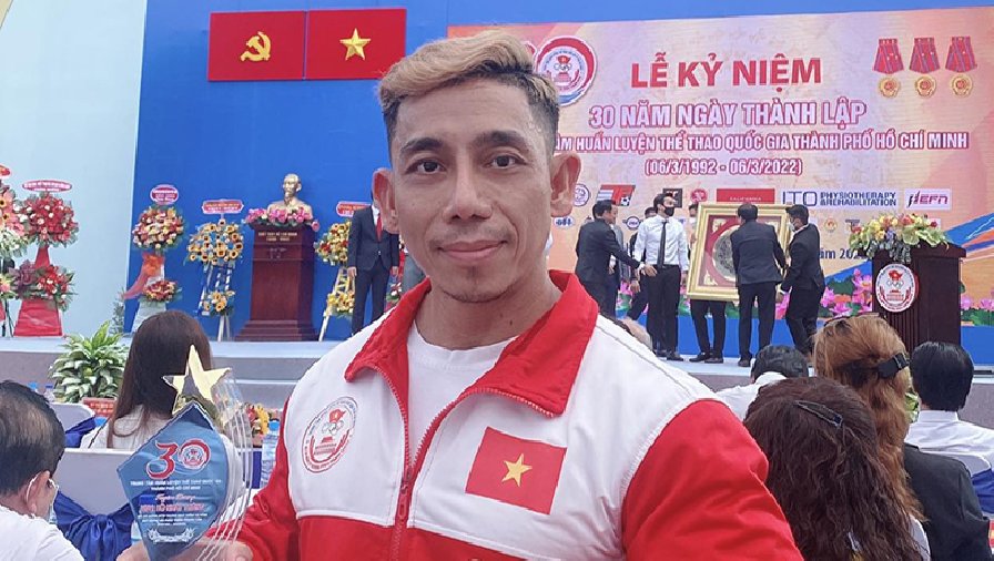 Giữa 2 kỳ SEA Games, Phạm Văn Mách đã lấn sân những lĩnh vực nào?