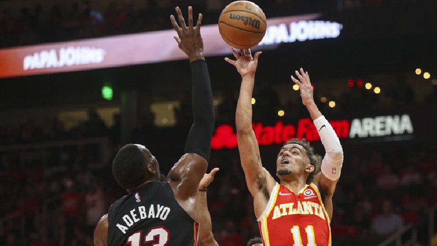 Kết quả bóng rổ NBA ngày 23/4: Hawks vs Heat - Khác biệt đến từ Young
